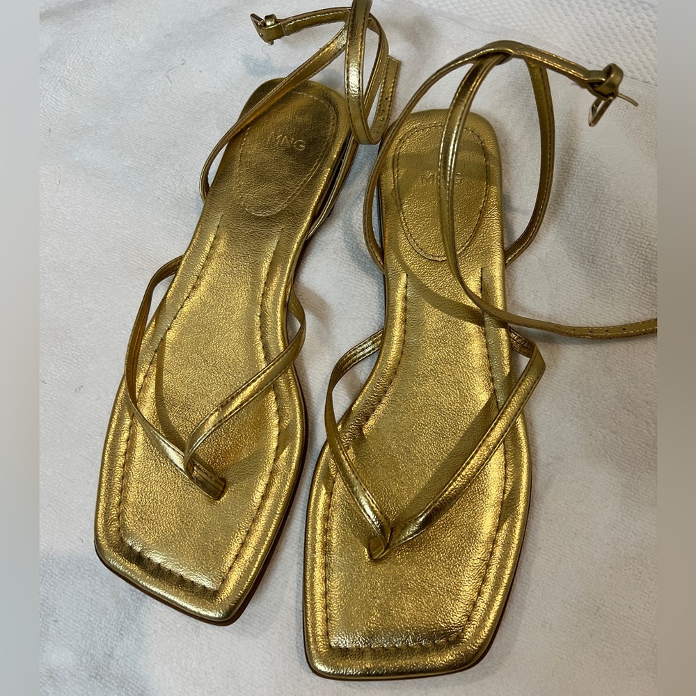 Gold strappy sandal